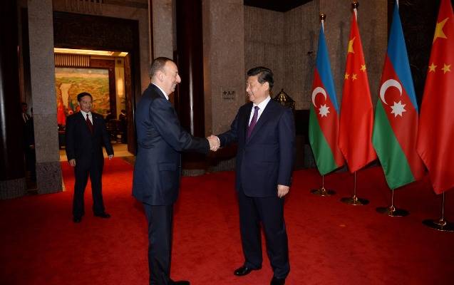 İlham Əliyev Si Cinpinə başsağlığı verdi
