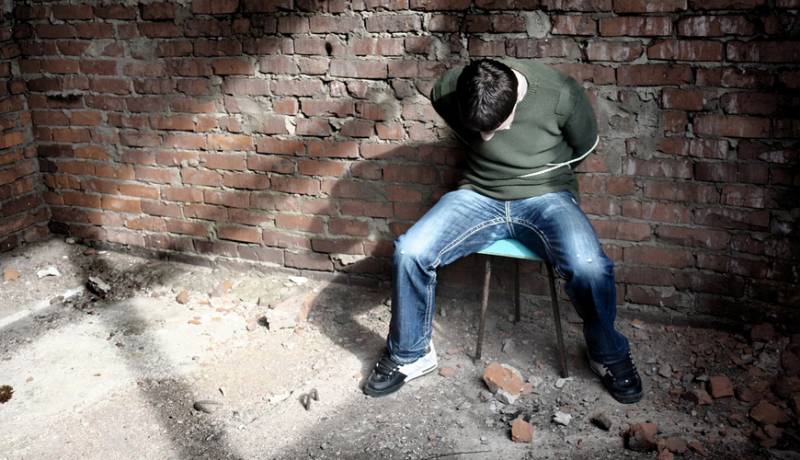 Bakıda qazini girov götürənlərin fırıldağı - Film kimi hadisə