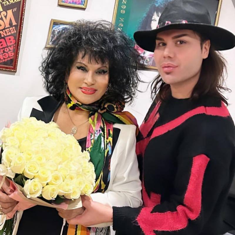 Zeynəb Xanlarovanın yeni FOTOLARI