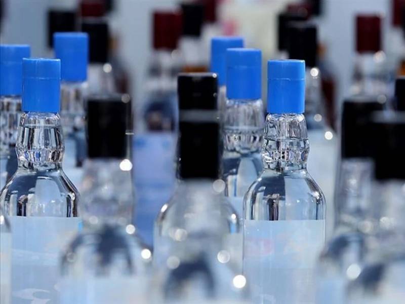 Bu mağazalarda saxta spirtli içkilər aşkarlandı - XƏBƏRDARLIQ