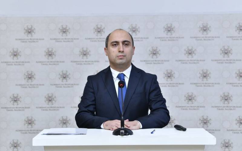 Təhsil naziri dörd məktəbə yeni direktor təyin etdi - ƏMR