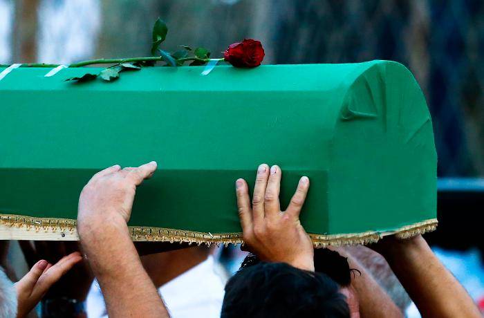 Azərbaycanda tələbə bu səbəbdən öldü - FOTO