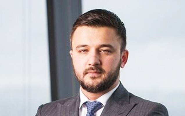 36 yaşlı yeni nazir müavini kimdir? 