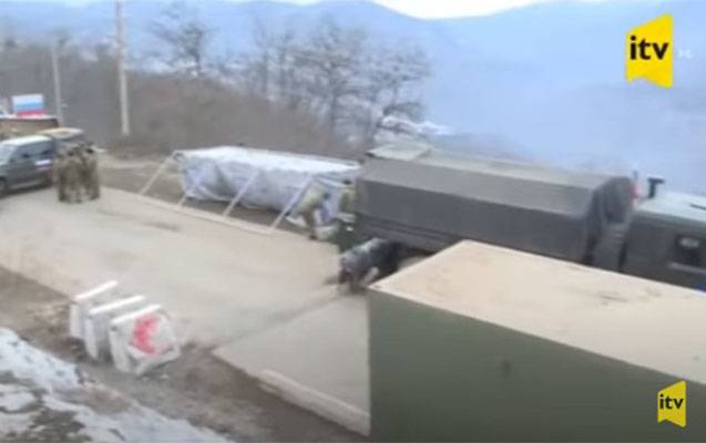 Sülhməramlılar ərazidə yeni çadırlar qururlar - VİDEO