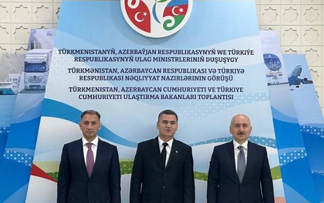 Türkmənistan, Azərbaycan və Türkiyə nəqliyyat nazirlərinin görüşü keçirildi - FOTO