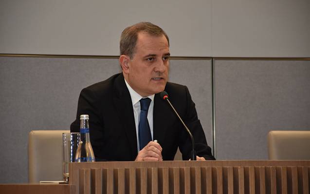 Diplomatlar sərvətlərimizin qanunsuz istismarı barədə məlumatlandırıldı