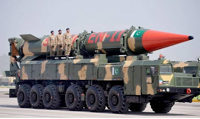 Pakistan \"atom bombası\" ilə təhdid etdi
