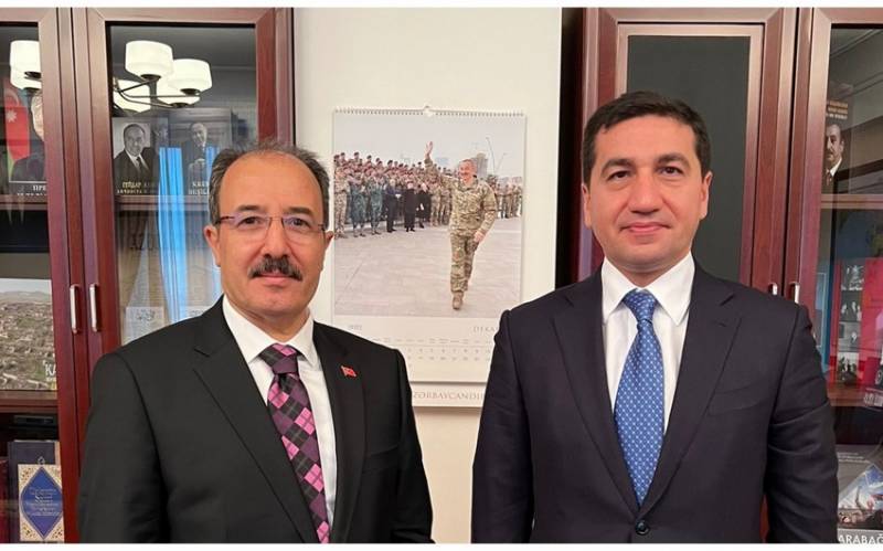 Cahit Bağcı Hikmət Hacıyevlə görüşdü - FOTO