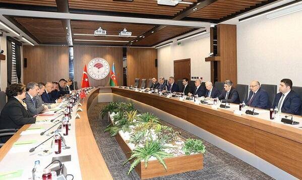 Kəmaləddin Heydərov türkiyəli nazirlə GÖRÜŞDÜ