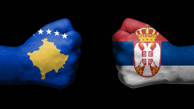 Serbiya ilə Kosovo arasında gərginlik artır - 2 ölkə addım-addım müharibəyə gedir