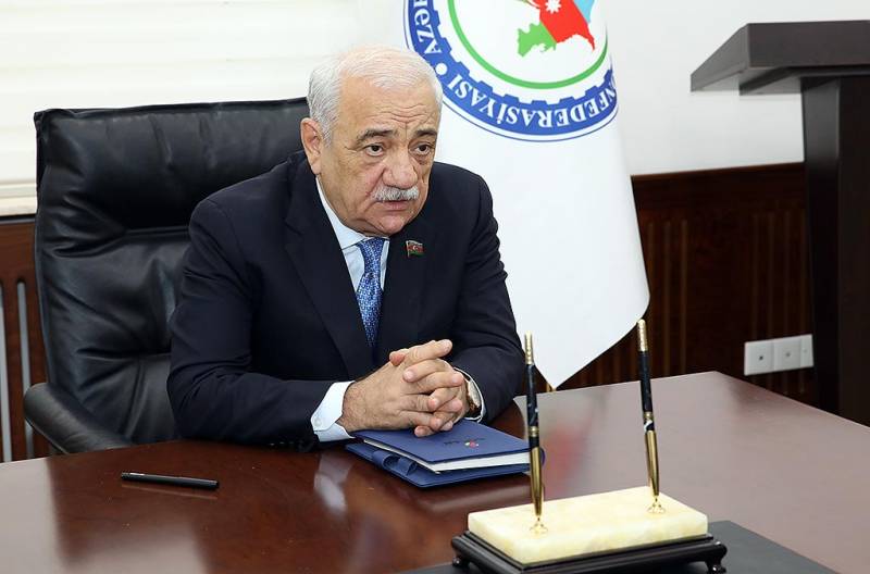 Səttar Möhbalıyev şəhid ailələri ilə görüşdü - FOTOLAR