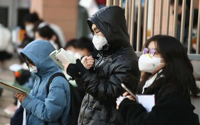 Çin ölkəyə giriş üçün PCR test tələbini ləğv edir