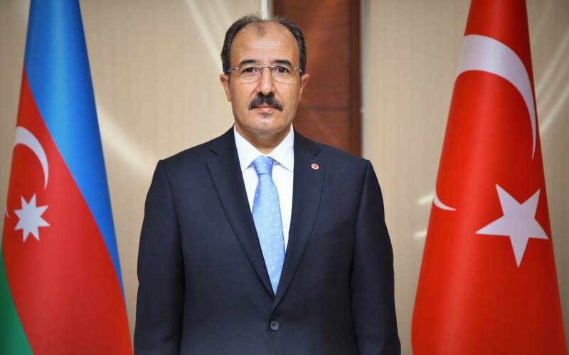 Cahit Bağcı Azərbaycan xalqını təbrik etdi