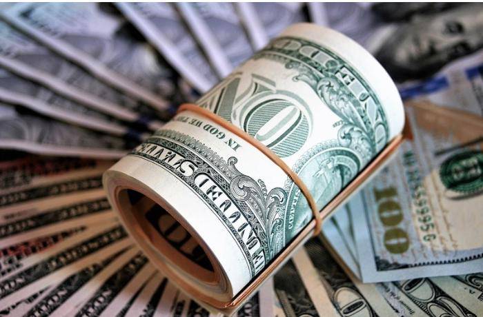 Dolların manata qarşı sabaha olan MƏZƏNNƏSİ