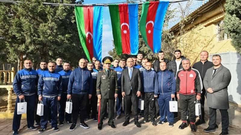 Emin Əmrullayev cəzaçəkmə müəssisəsində oldu