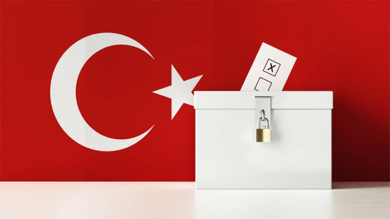Türkiyədə millət vəkili olmaq istəyən MƏŞHURLAR