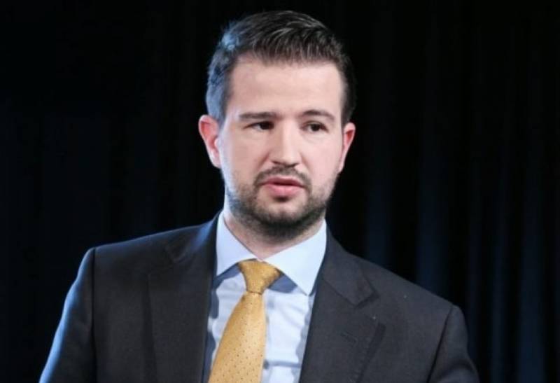Keçmiş iqtisadiyyat naziri prezident seçildi