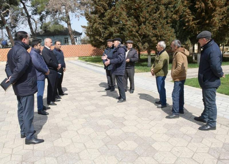 “Açıq mikrofon” aksiyası şimal bölgəsində öz işinə davam edir - FOTOLAR