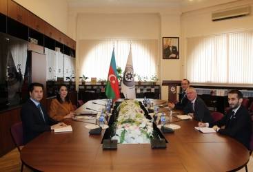 Səbinə Əliyeva Britaniya səfiri ilə görüşdü