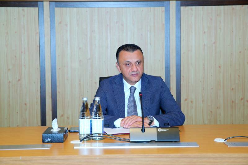 Vüqar Qurbanov bu sahənin mütəxəssisləri ilə görüşdü - FOTOLAR