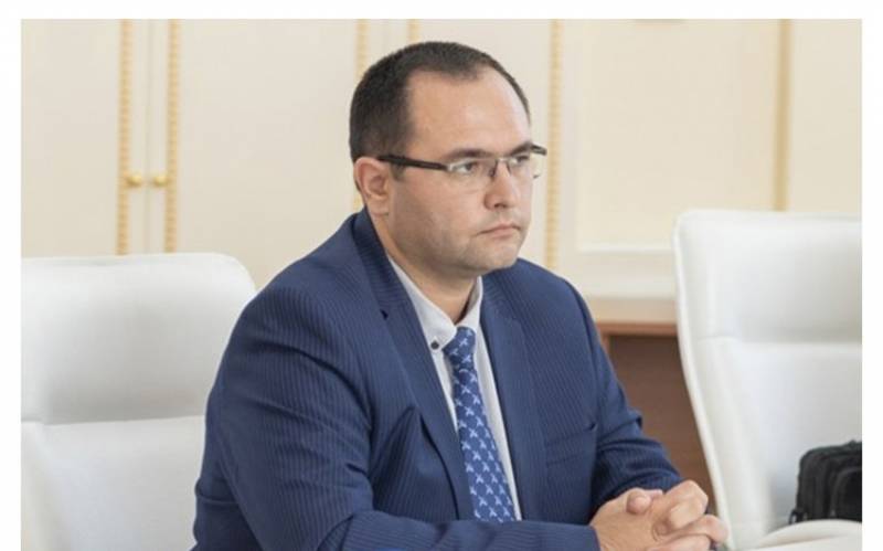 Yeni kənd təsərrüfatı naziri kollektivə təqdim olundu