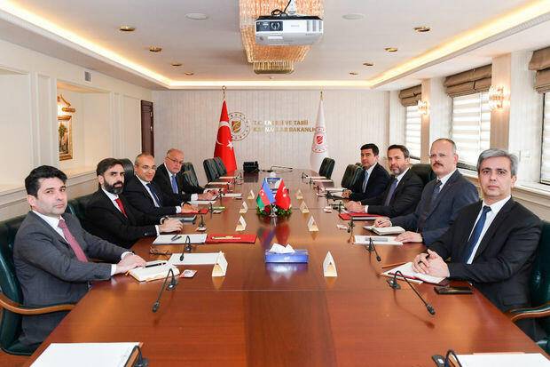 Mikayıl Cabbarov Alparslan Bayraktar ilə görüşdü - FOTO