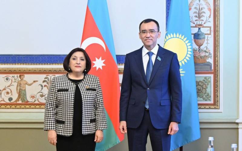 Sahibə Qafarova qazaxıstanlı həmkarı ilə görüşdü - FOTOLAR