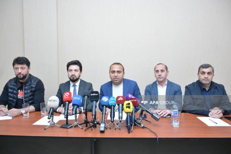 Azərbaycan İdman Mediası İrəvanda bayrağımızın yandırılması ilə bağlı bəyanat qəbul etdi - FOTOLAR
