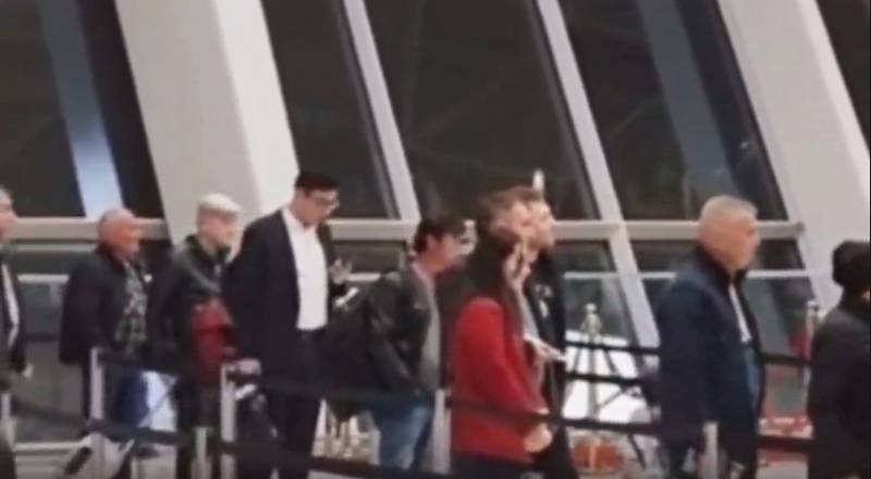 Fərid Qayıbov növbə gözlədi - Görüntüsü rekord qırdı (VİDEO)