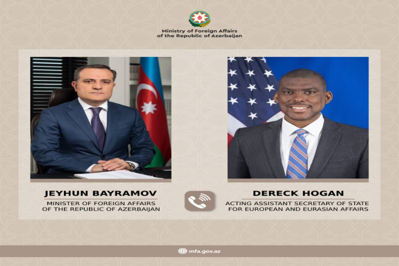 Ceyhun Bayramov ABŞ dövlət katibinin köməkçisi ilə telefonla danışdı