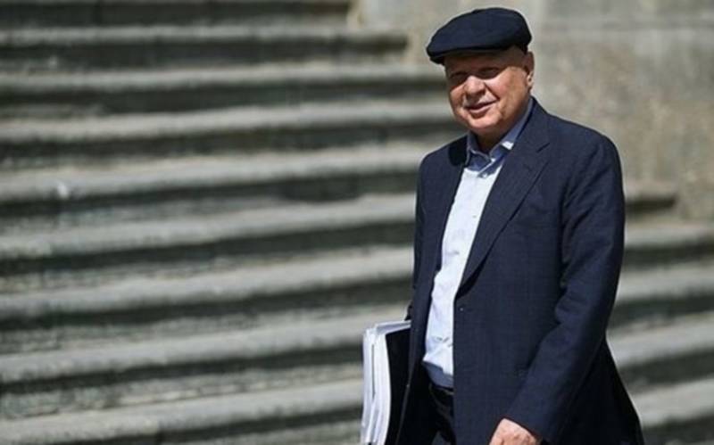 İranın vitse-prezidenti istefa verdi