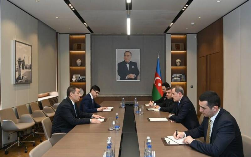 Ceyhun Bayramov Qazaxıstan səfirini qəbul etdi - FOTO