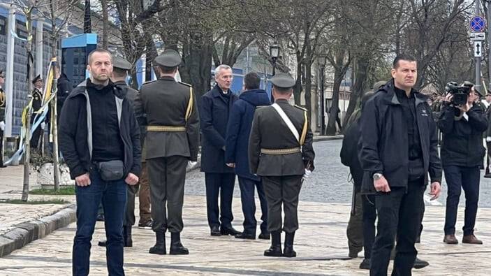 NATO-nun baş katibi Ukraynada