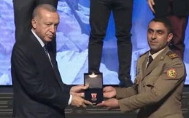 FHN-nin xilasedicisi Türkiyə dövləti tərəfindən təltif olundu - FOTO
