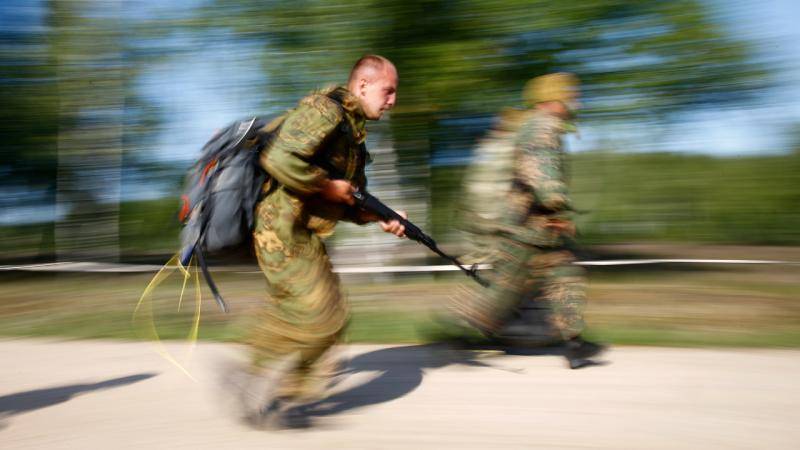 Rusiyadan Belarus əsgərlərinə “İsgəndər təlimi”