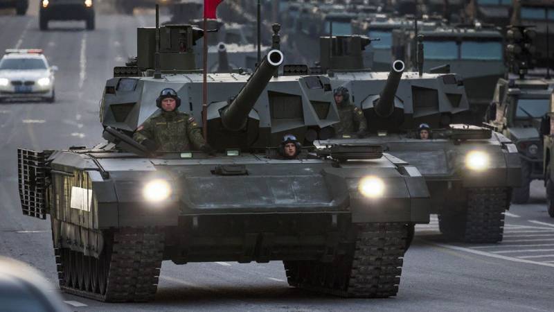 Yeni tanklar Ukrayna cəbhəsində - Bombalama başladı
