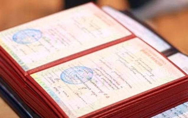 Daha 260 nəfərin diplomu tanınmadı