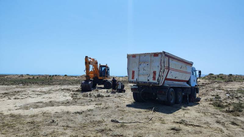 Qumu qanunsuz daşıyanlar cəzalandırıldı - FOTOLAR