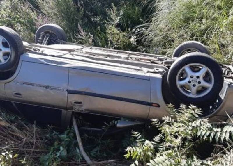 \"Opel\" aşdı - Yaralılar var