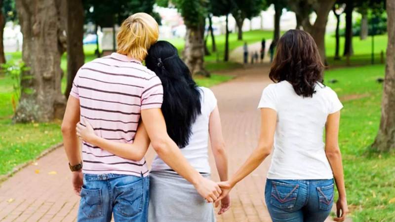 Şeytanı diz çökdürəcək aldatma hadisəsi! Biri baqajda, digəri isə...