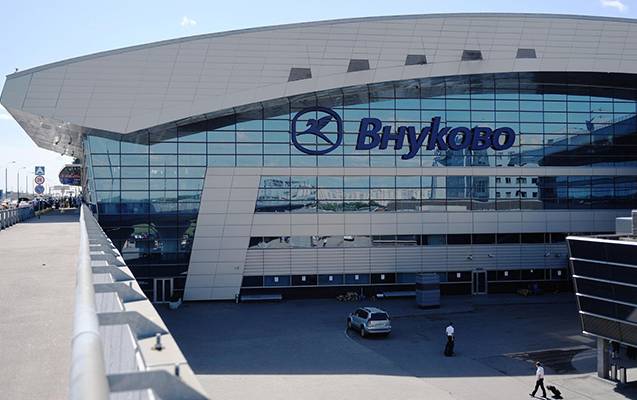 “Vnukovo”da uçuşlar dayandırıldı