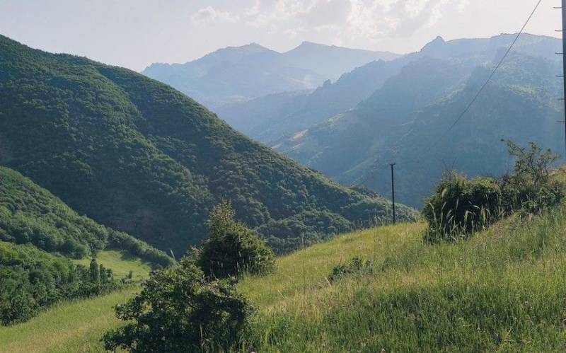 Lerikdə dağda köməksiz qalanlar xilas olundu