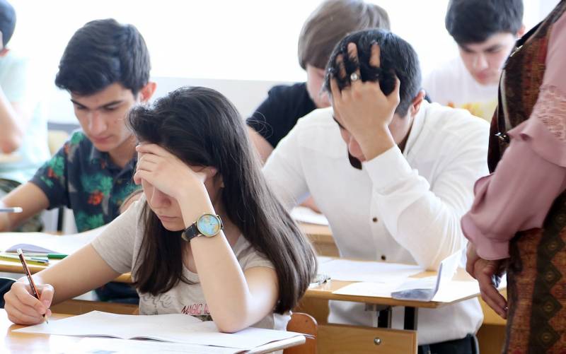 Bu gündən kolleclərə sənəd qəbulu başlayır