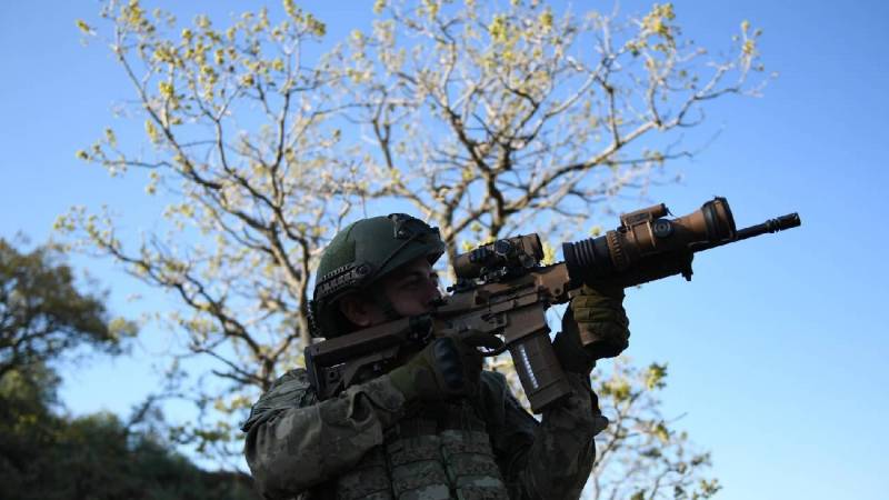 Türkiyə sərhədində 6 terrorçu saxlanıldı