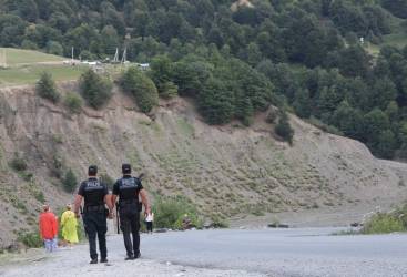 İstirahət zonalarında polis əməkdaşlarının fasiləsiz xidməti davam etdirilir