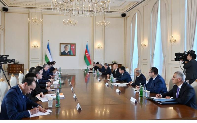 Prezidentlərin geniş tərkibdə görüşü başa çatdı - YENİLƏNDİ