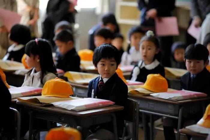 Yaponiya cinsi cinayətkarların bu işlərdə işləməsini qadağan edəcək