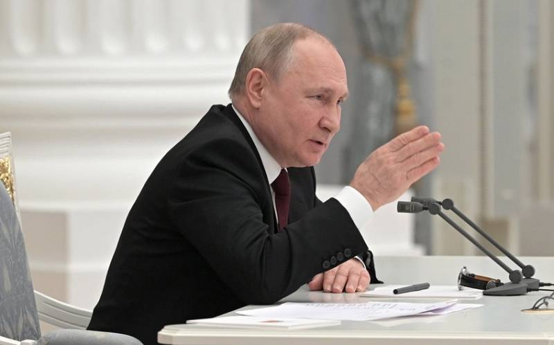 \"Bəzi Qərb ölkələri Ukraynada ağır böhrana səbəb oldu\" - Putin