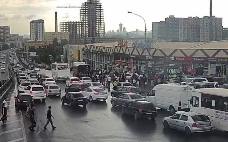 Bakıda bu yollarda tıxac var - SİYAHI