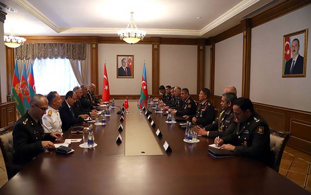 Ordumuzun Türkiyə modelinə uyğunlaşdırılması müzakirə edildi